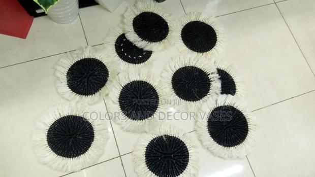 Black Size 8 Mats - main view