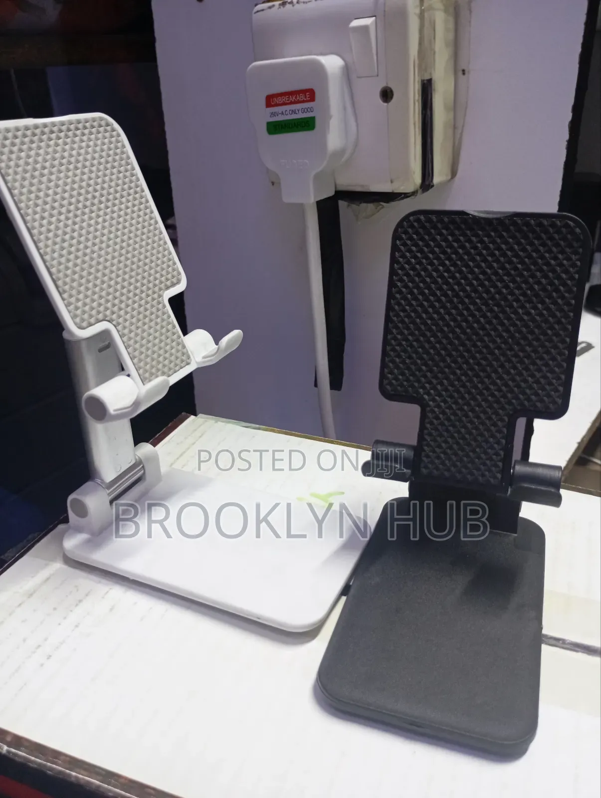 Desktop Phone Holder