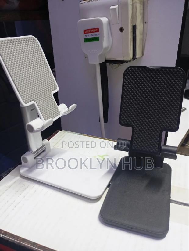 Desktop Phone Holder
