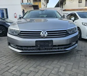 Volkswagen Passat 2017 Silver
