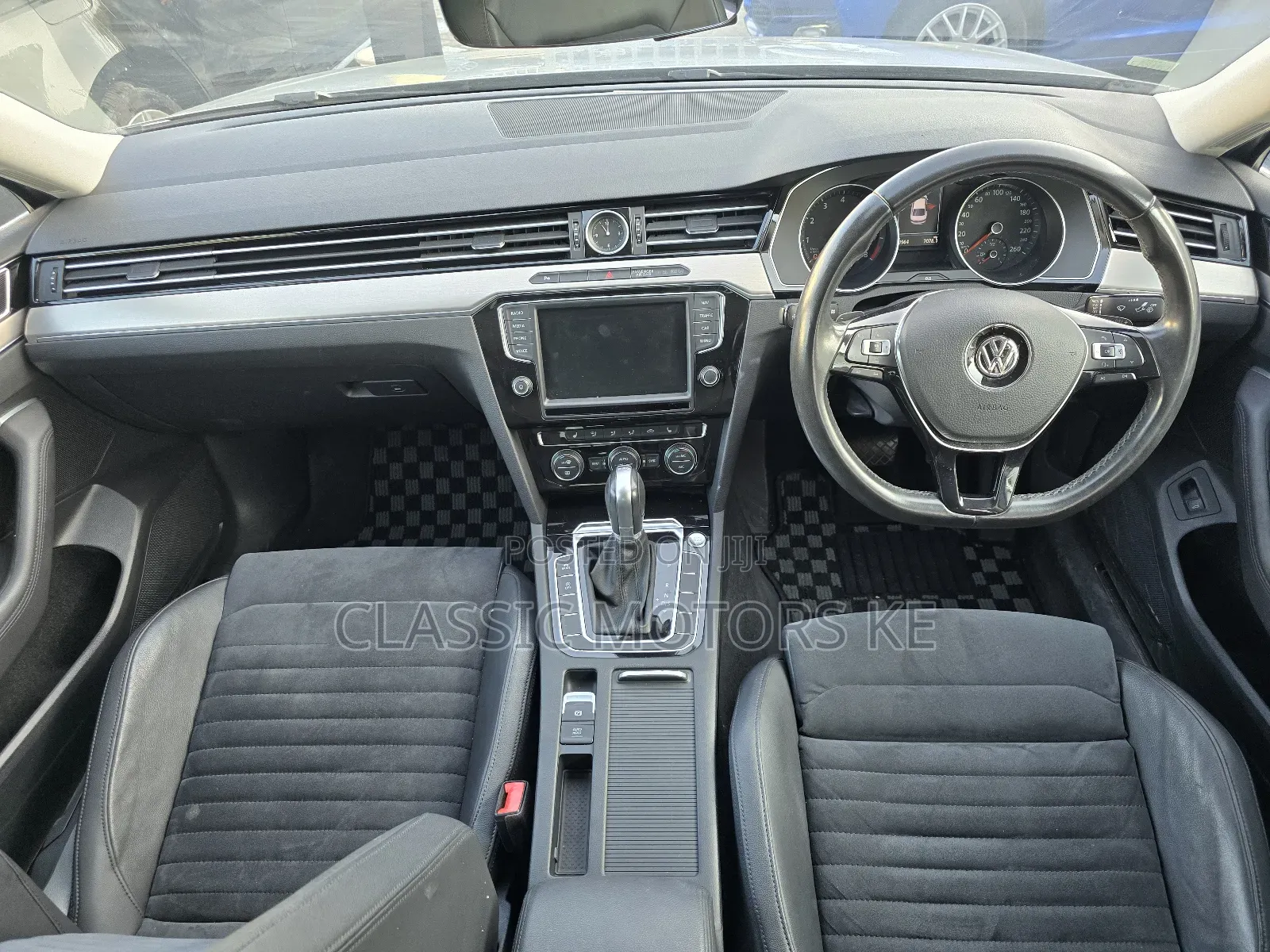 Volkswagen Passat 2017 Silver