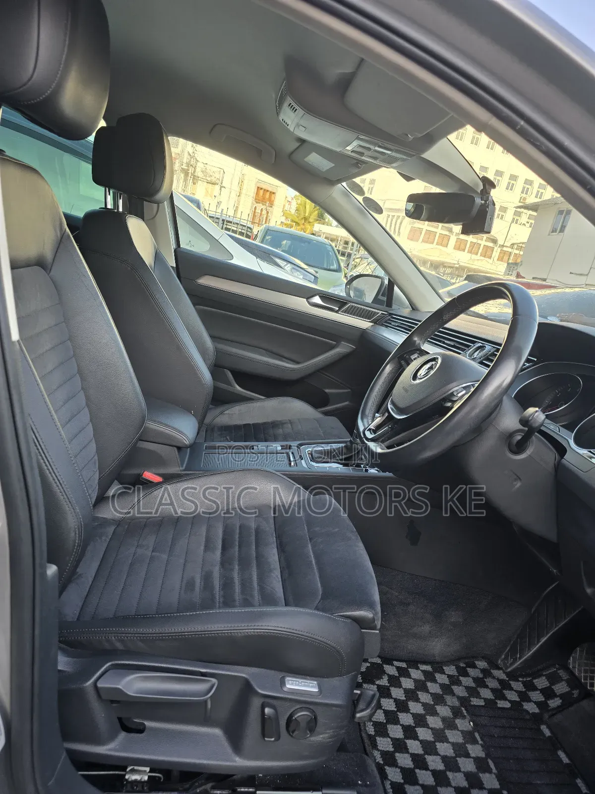 Volkswagen Passat 2017 Silver