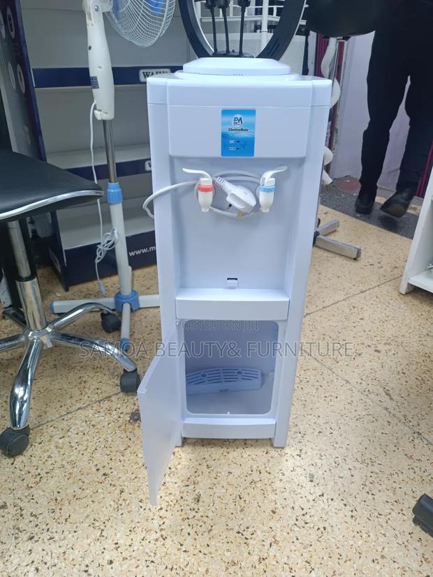 Water Dispenser - thumbnail 4
