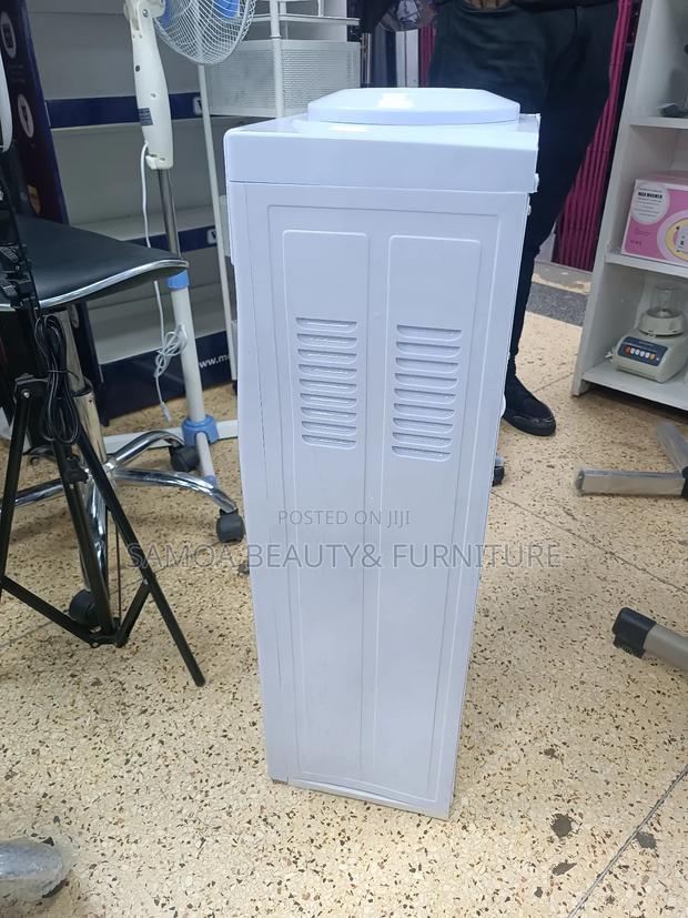 Water Dispenser - thumbnail 5