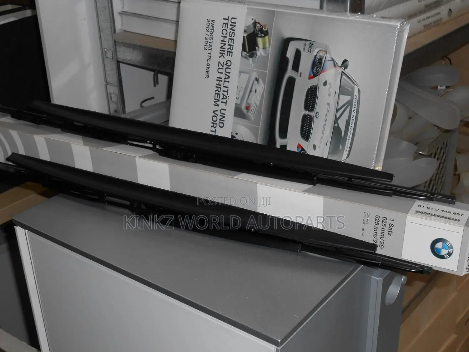 BMW E53 X5 Front Windshield Wiper Blade Set NEW 61610032743