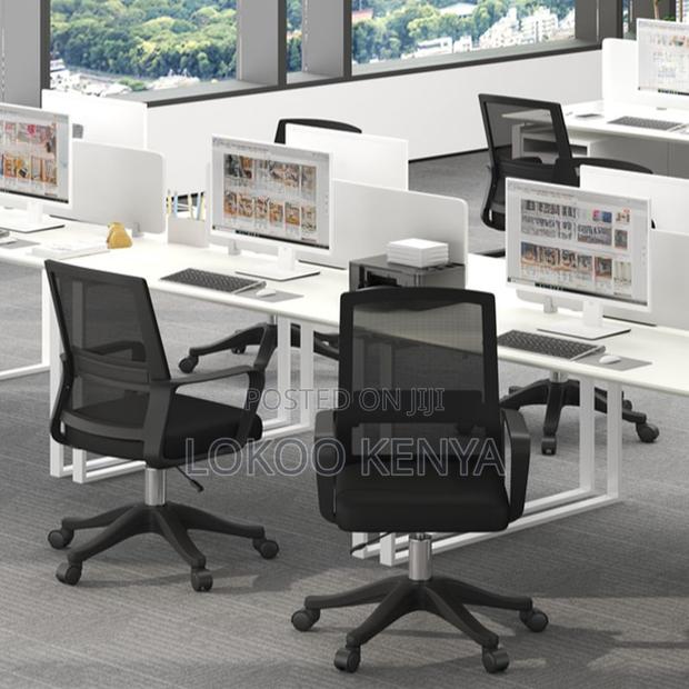 Office Chair: Captain Mesh Office Swivel Seat - thumbnail 6