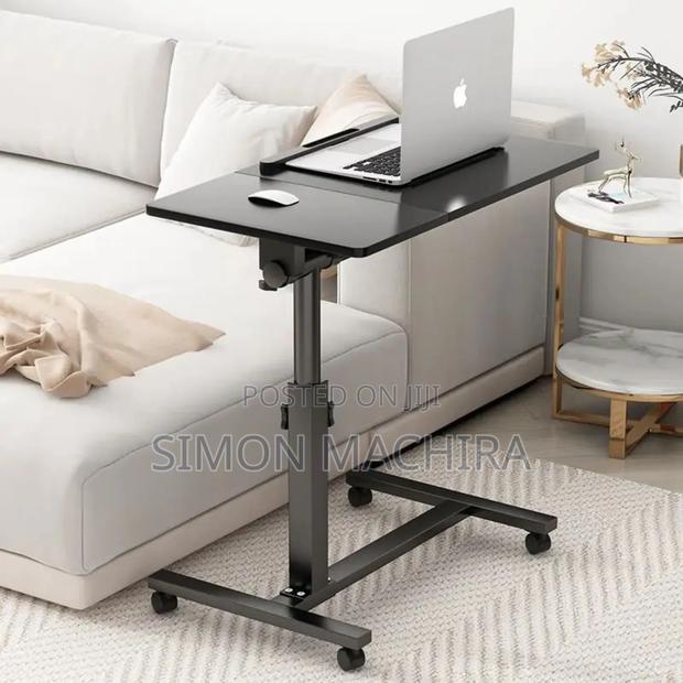 Movable and Foldable Laptop Desk