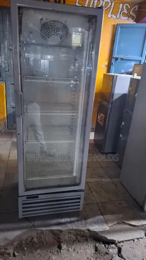 Ramtons 300l Showcase Display Fridge