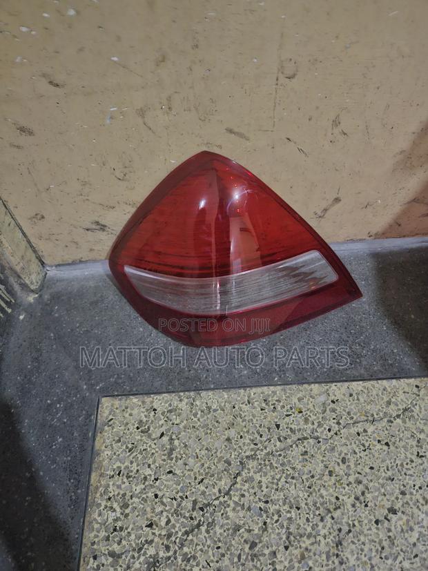 Tailight Lens Nissan Tiida - main view