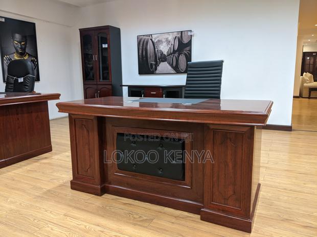 Office Desk: 1.4 Meters Executive Office Desk
