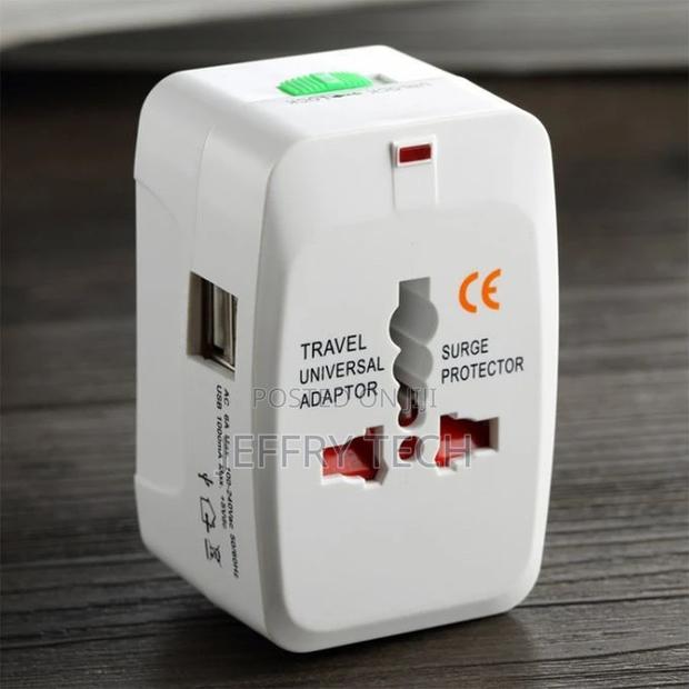 Universal International Plug Adapter 2 USB Port World Travel