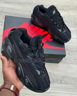 Nocta Glide Trendy Sneakers