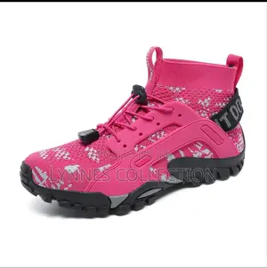 Ladies Breathable Sneakers