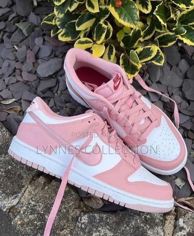 Nike Sb Dunk 'Pink Velvet ' - thumbnail 6