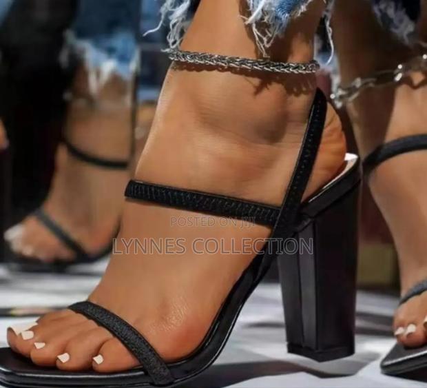 Chunky Heels - thumbnail 4