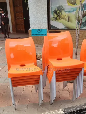 Comfortable Complast Plastic Chairs With Metallic Silver Leg