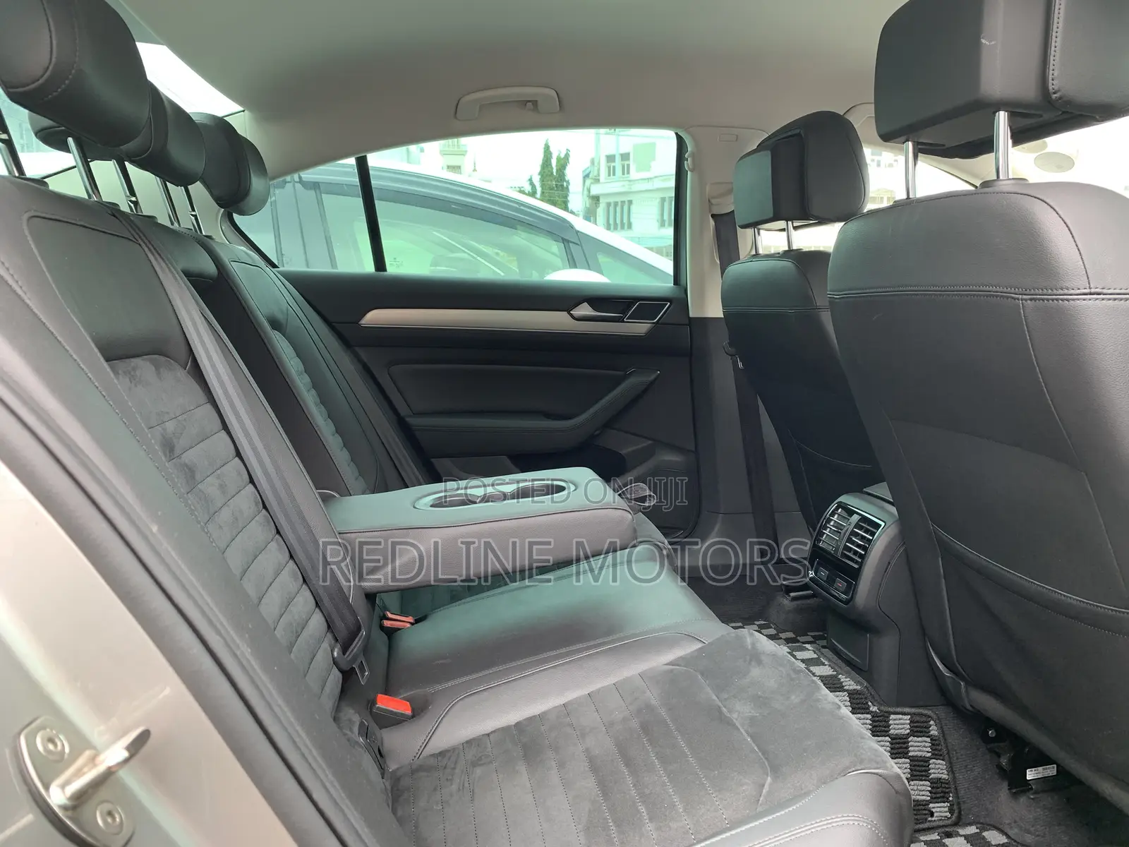 Volkswagen Passat 2017 Silver