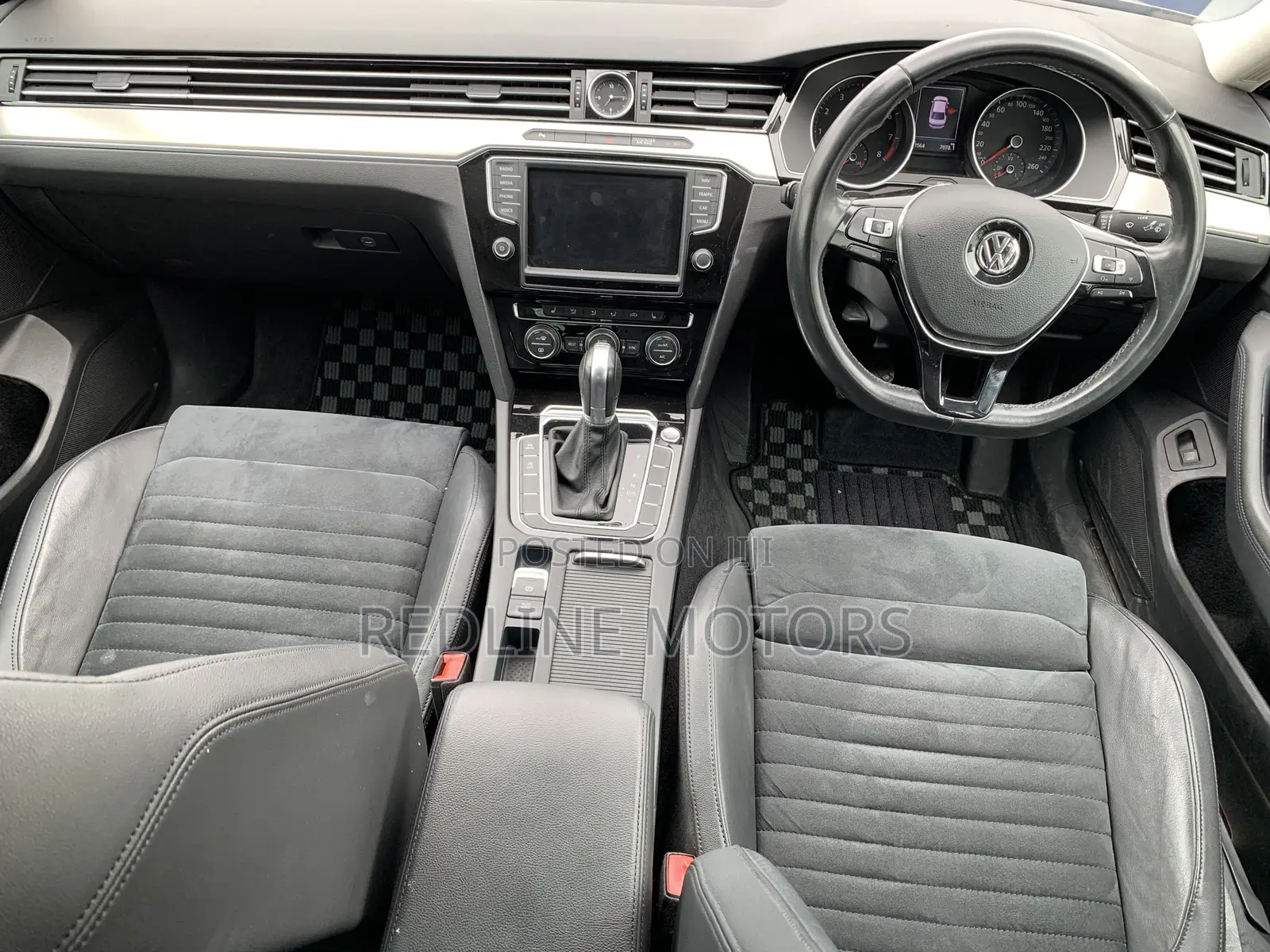 Volkswagen Passat 2017 Silver