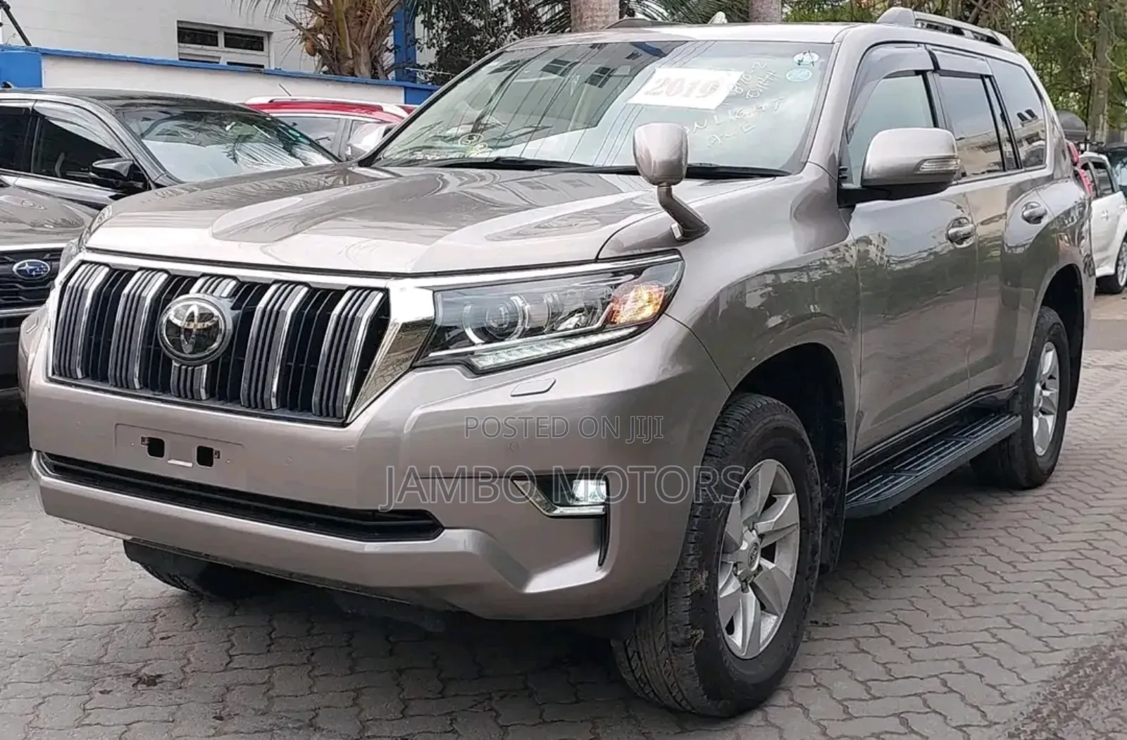 Toyota Land Cruiser Prado 2.8 2019 Gray