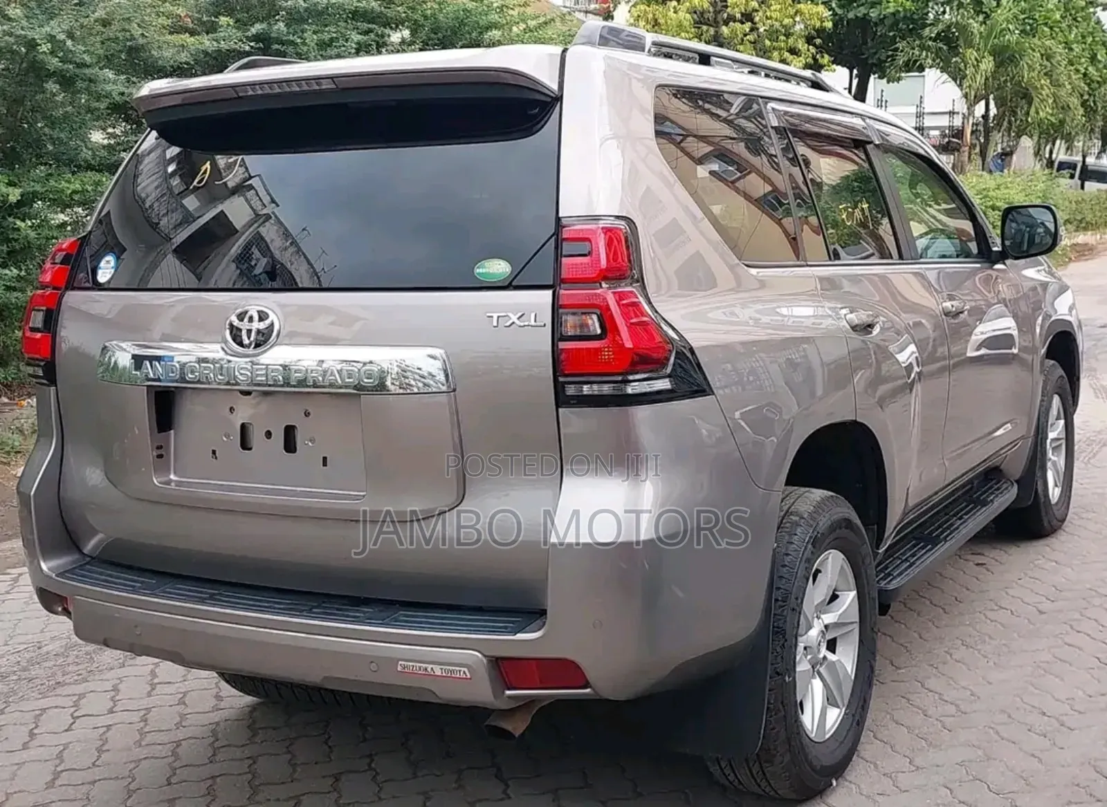 Toyota Land Cruiser Prado 2.8 2019 Gray