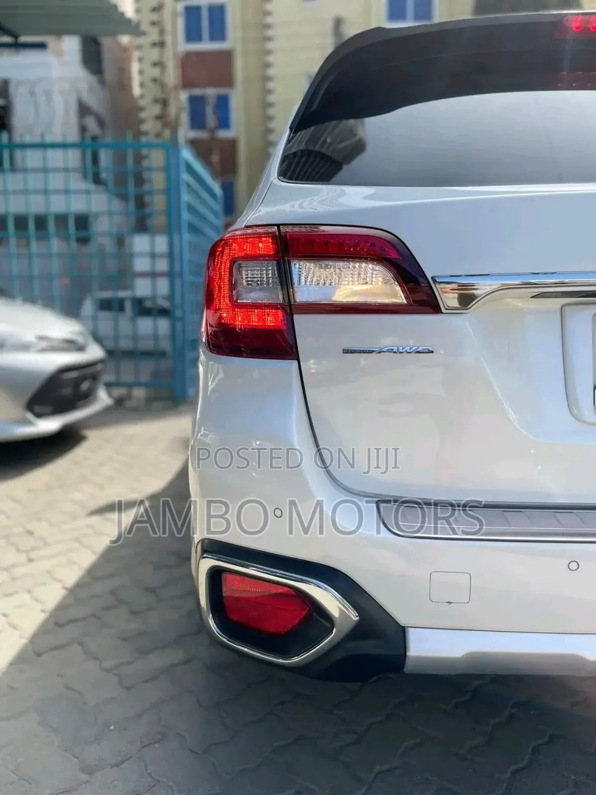 Subaru Outback 2.5i Premium AWD 2018 White