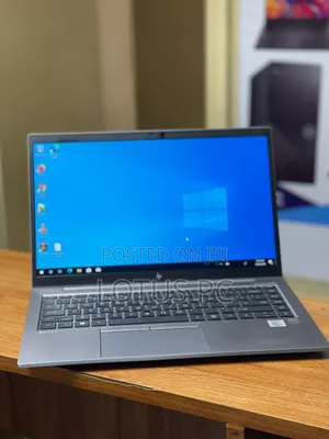 Laptop HP ZBook Firefly G8 16GB Intel Core I7 SSD 256GB