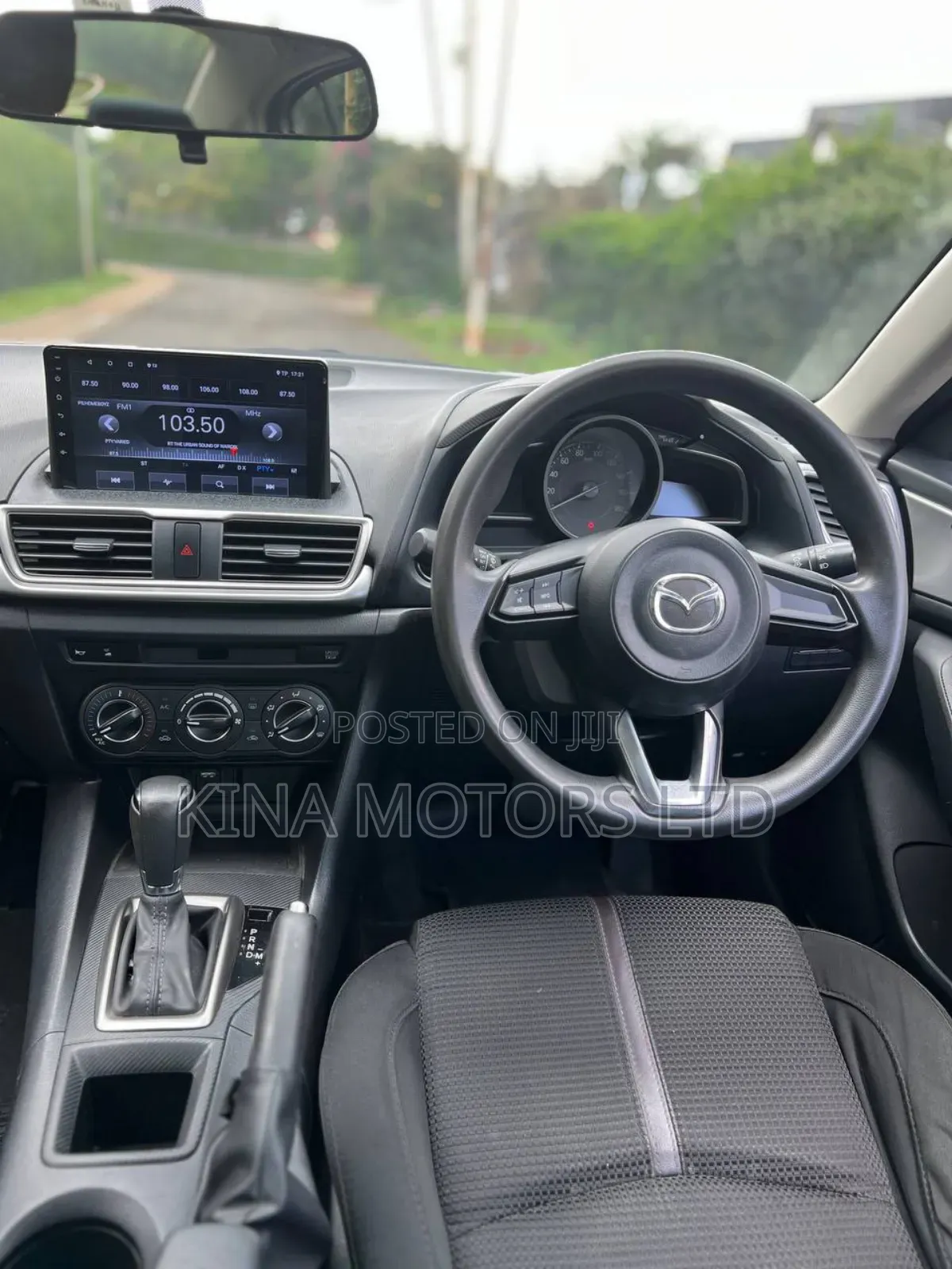 Mazda Axela 2019 Pearl