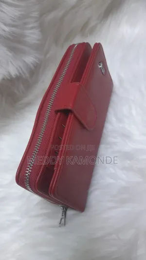 Violet Purse