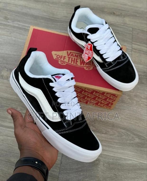 Black White Original Old School Double Sole Vans - thumbnail 3