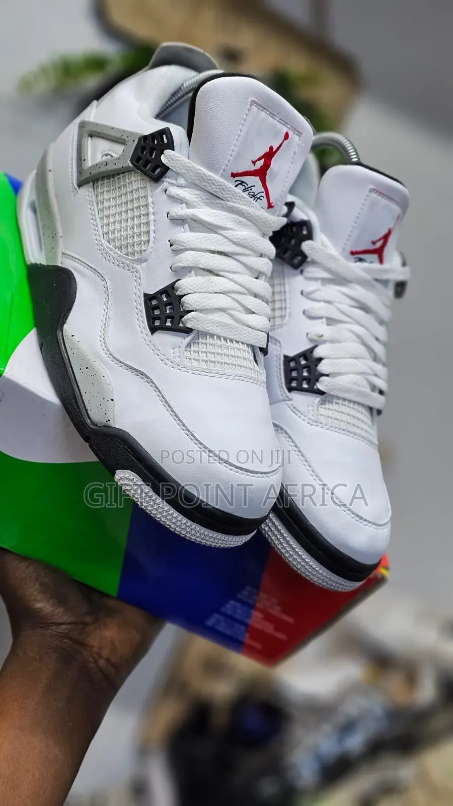 Jordan 4 Oreo X Cement
1st Leather Unisex Sneakers