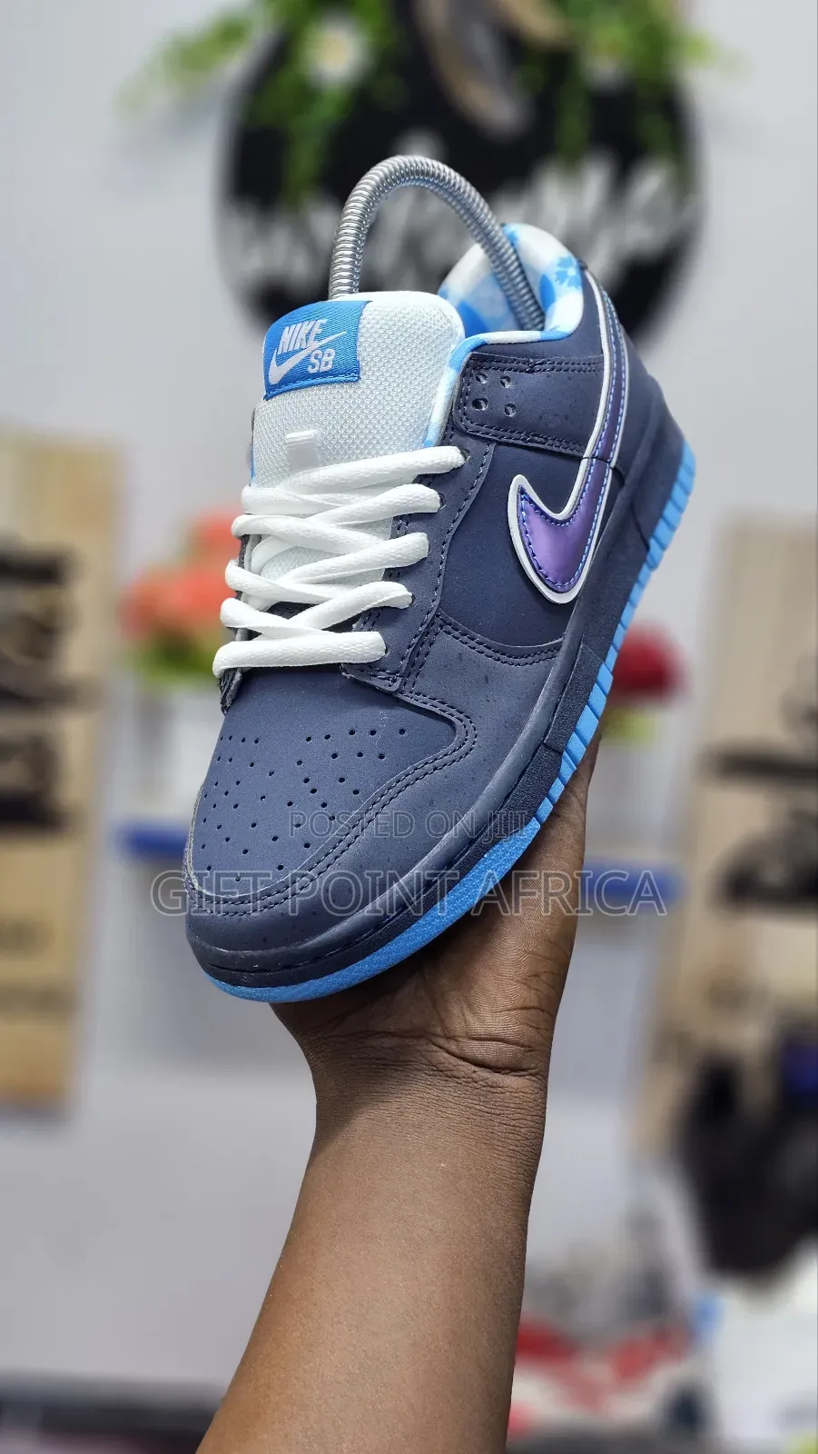 Sb Dunk "Blue Lobster"
1st Leather Unisex Sneakers