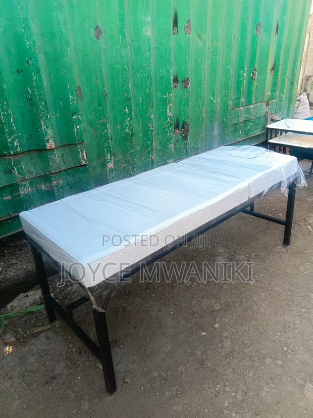 Foldable Massage Bed, Big Size, Black and White - main view