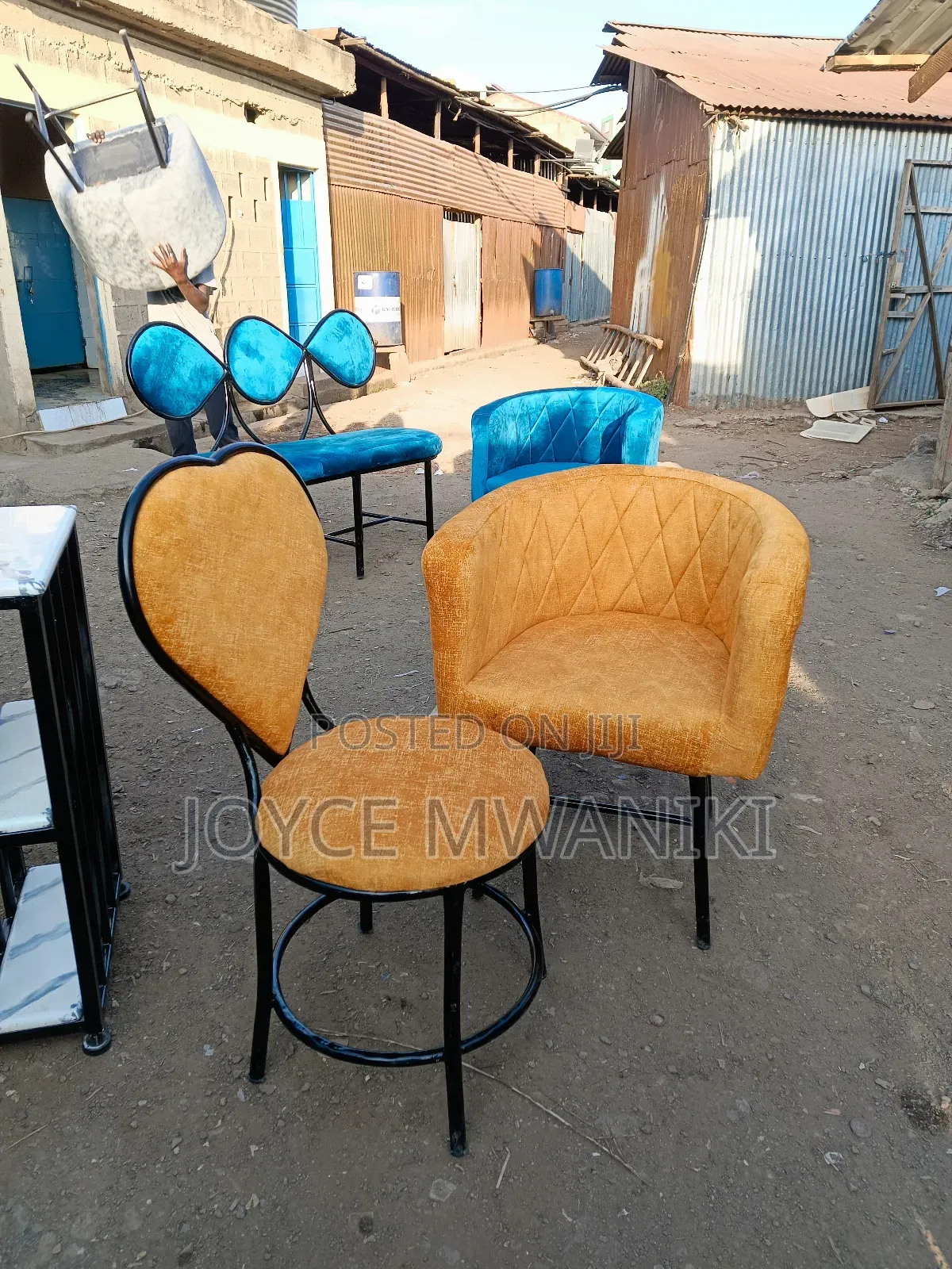 Love Seat and a Styling Seat, Gold 