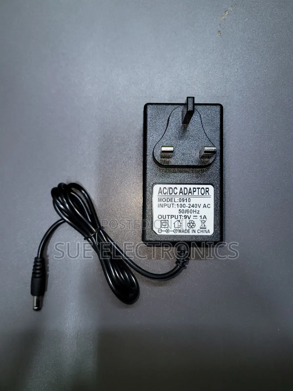 9v 1a Power Adapter