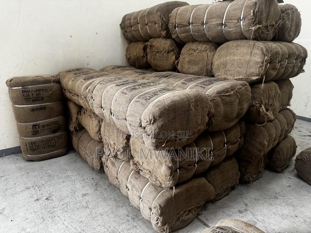 Hessian Cloth Rolls- 457m (For Construction) - thumbnail 2