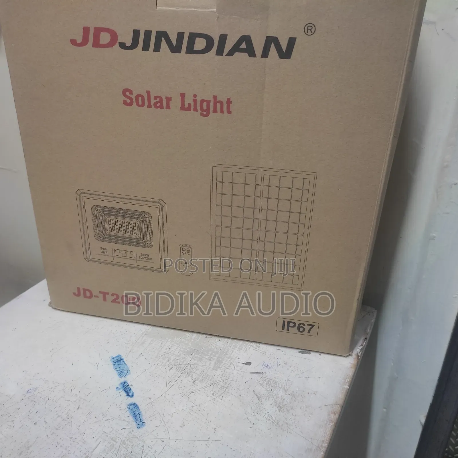 200watts Solar Panel and Lights