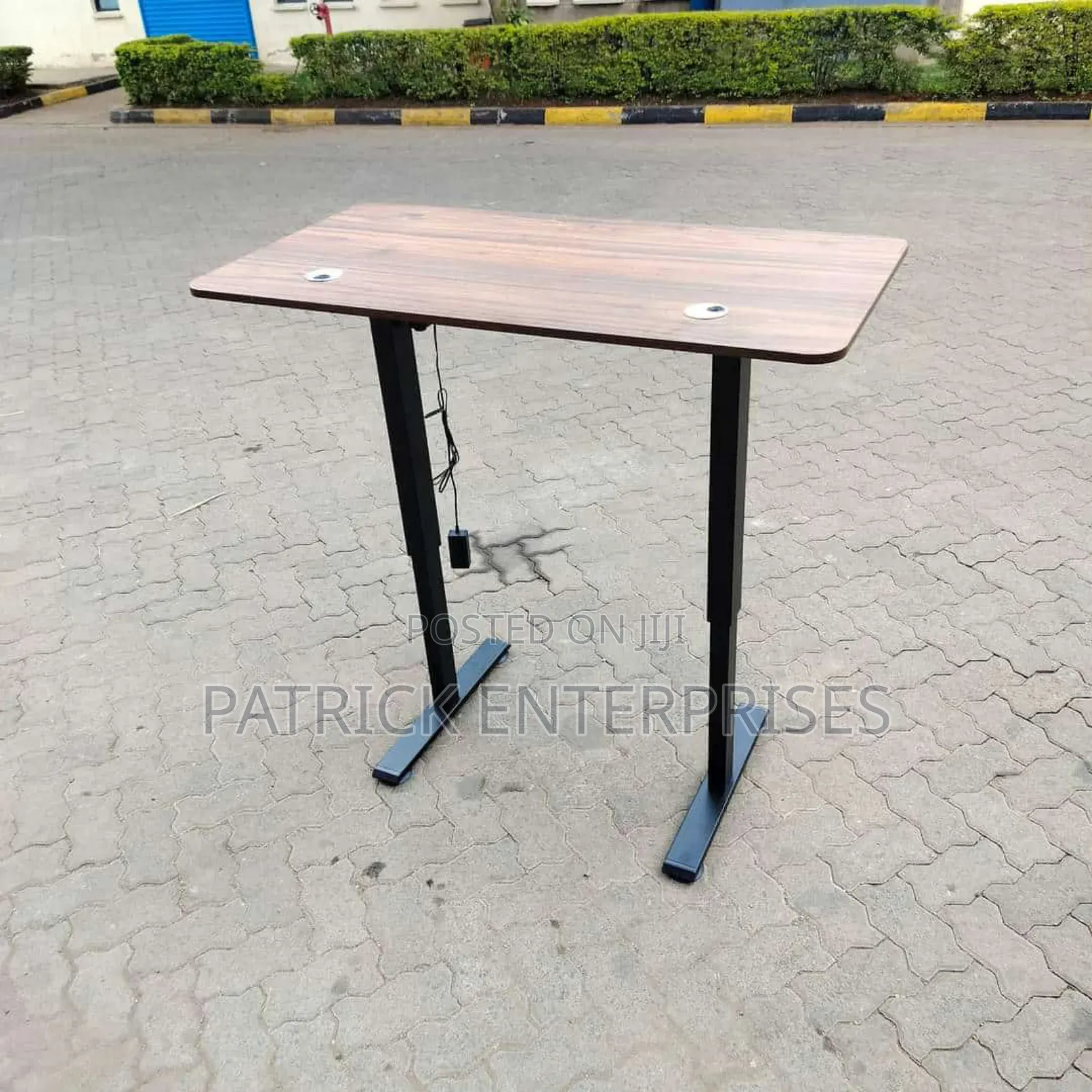 Modern Metallic 1.2 MTR Electric Adjustable Desk
