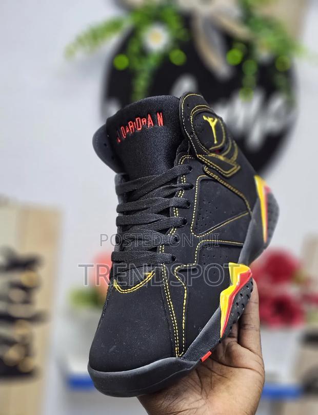 Jordan 7 Citrus
1st Leather 
40/41/42/43/44/45 - thumbnail 2