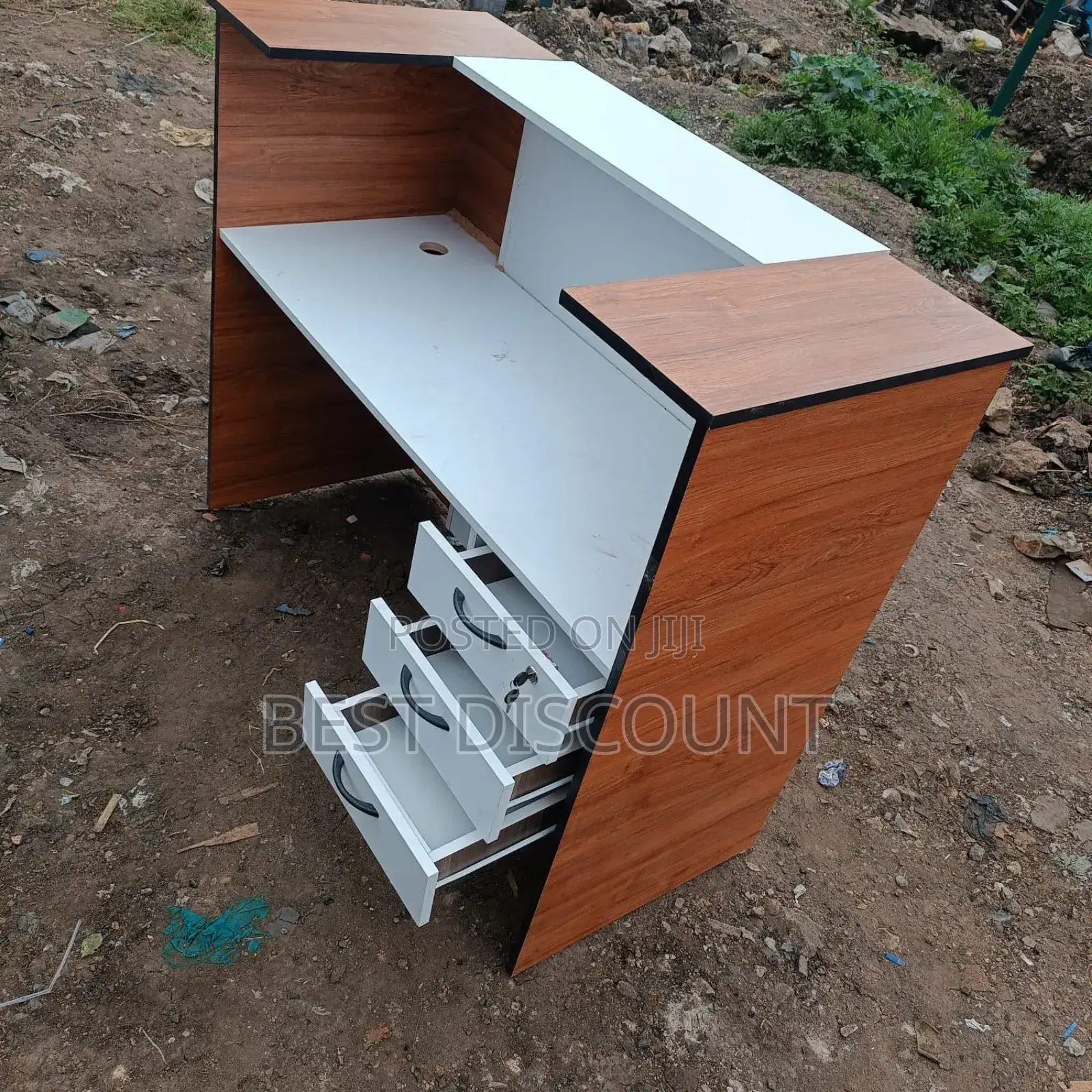 Fromt Office Desk