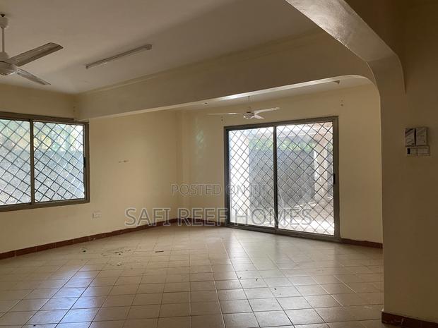 3bdrm Apartment in Nyali for rent - main view