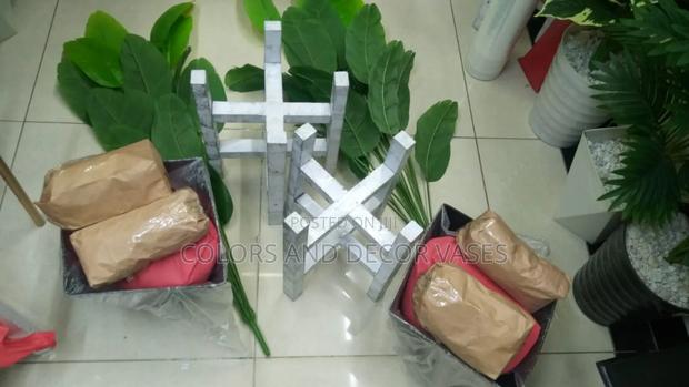Wooden Stands Available In Variety Of Colours