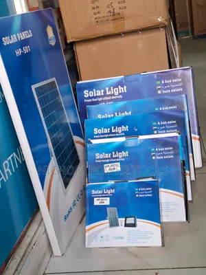 Starworth 100watts Floodlight With Free Solar Panel