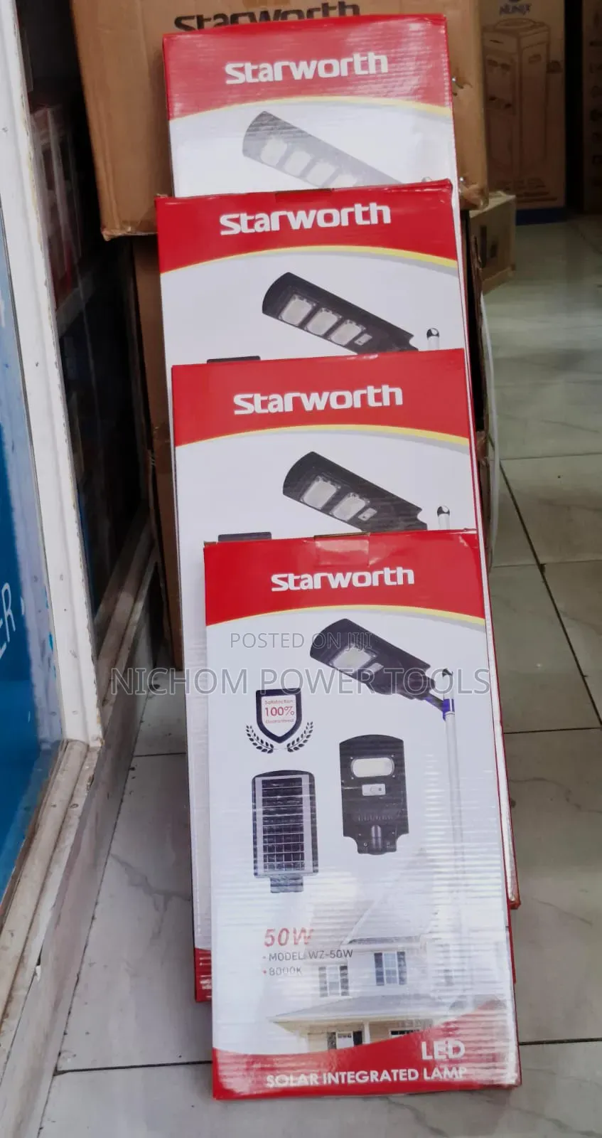 Starworth 200watts Streetlight With Inbuilt Solar