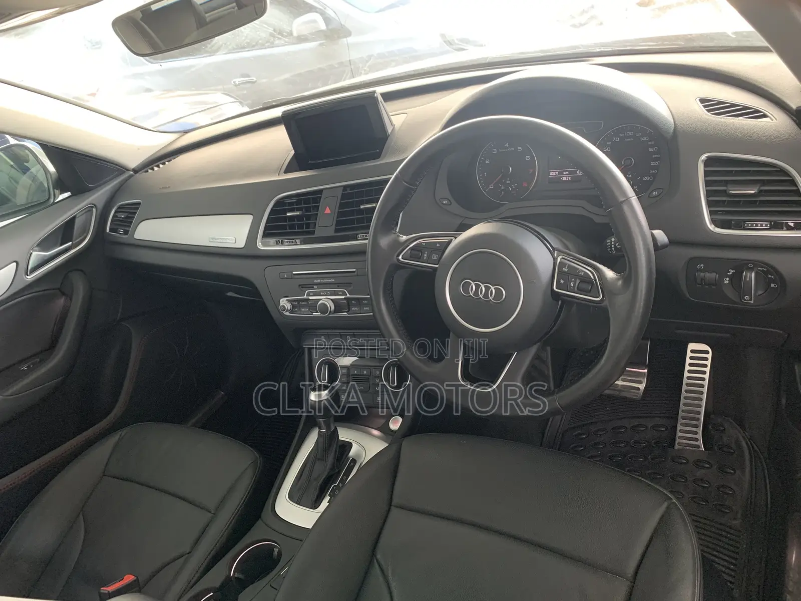 Audi Q3 2017 Silver