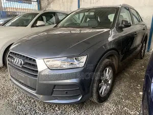 Audi Q3 2017 Silver