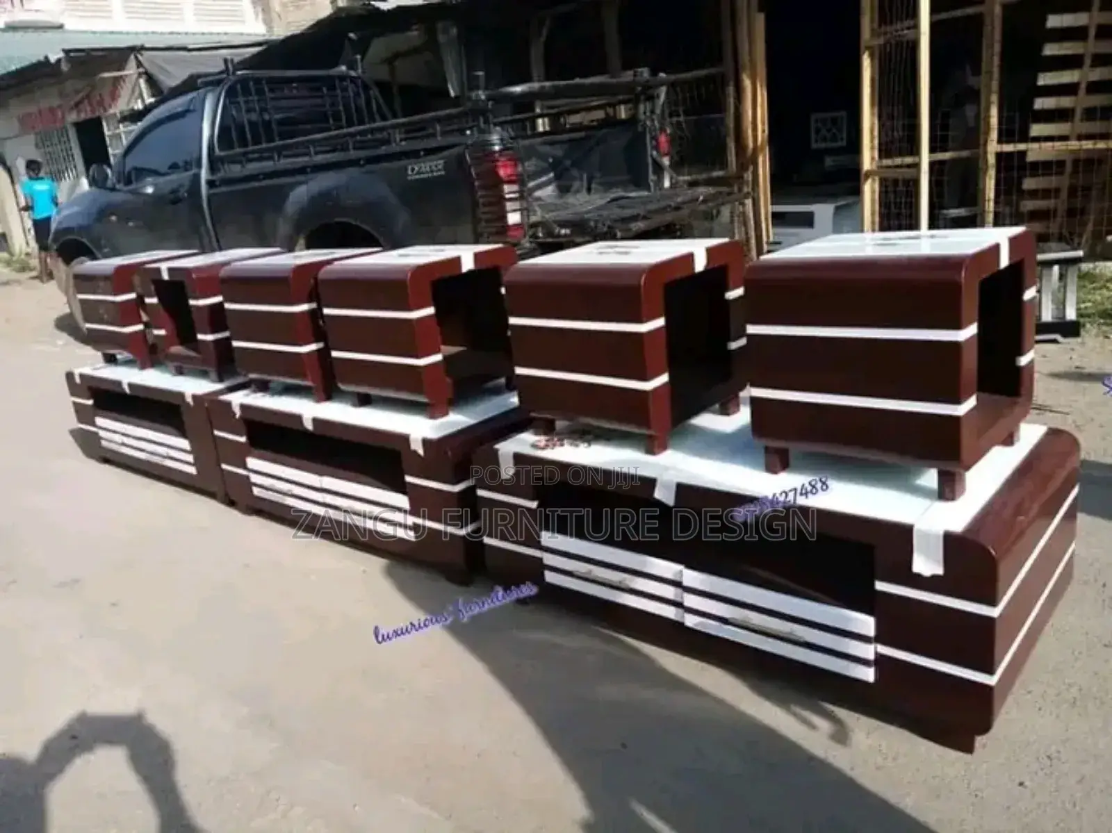 Family Coffee Tables and 2 Stools
