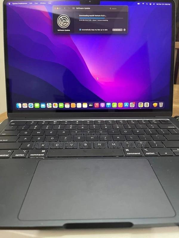 Laptop Apple MacBook Pro 2022 M2 8GB Apple M2 SSD 256GB - thumbnail 2