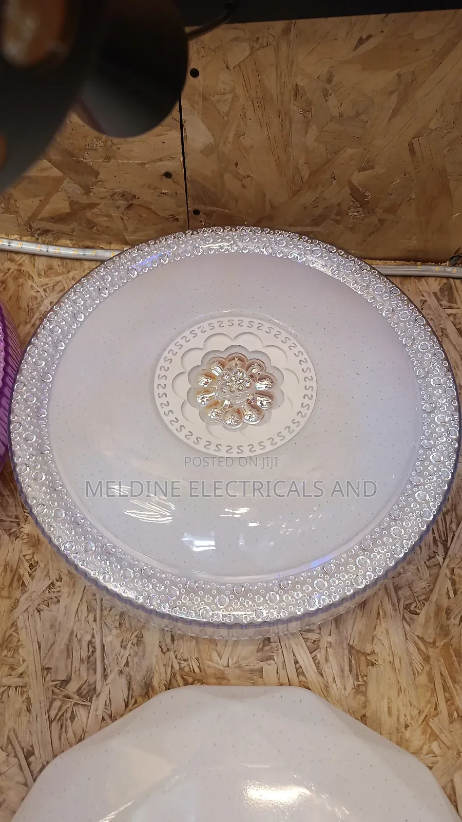 Ceiling Fitting/ Wall Light