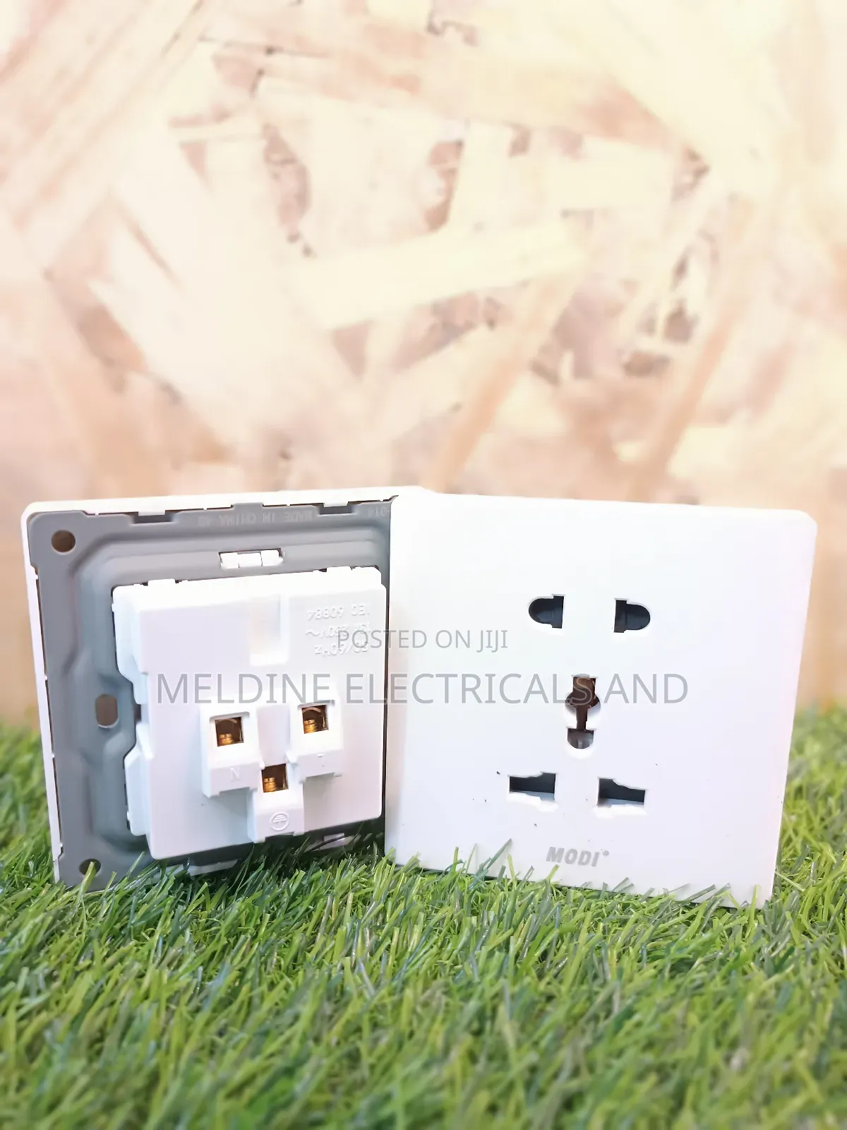 Shaver Socket Switch Single/ Shaver Point