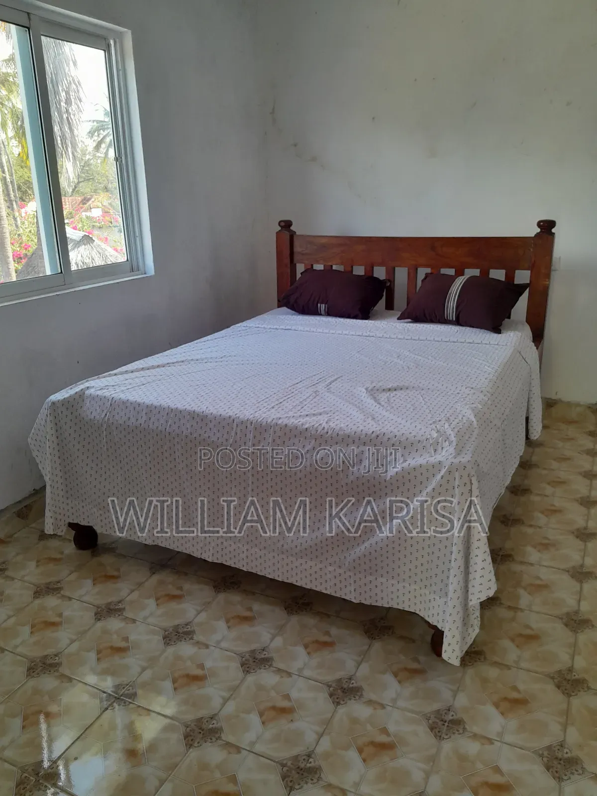 3 Bedrooms to Let
